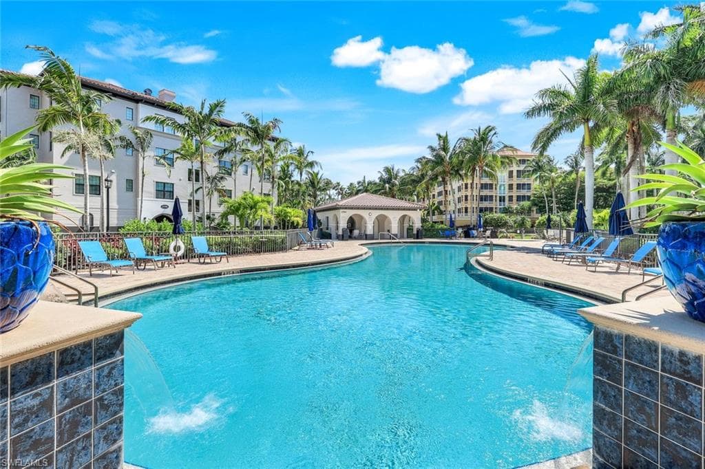 2728 Tiburon Blvd E A403, Naples, FL 34109-25