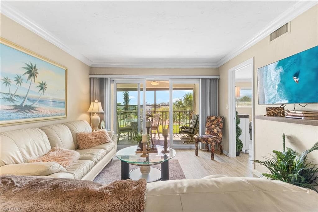 1004 Manatee Rd H306, Naples, FL 34114-16