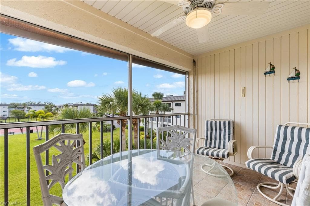1004 Manatee Rd H306, Naples, FL 34114-30