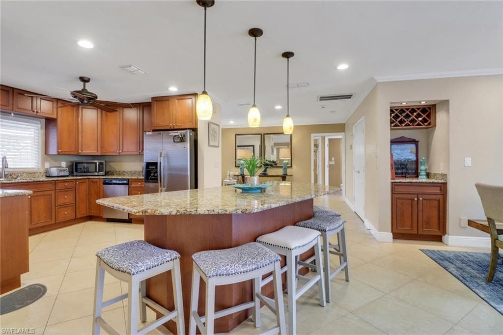9879 El Greco Cir, Bonita Springs, FL 34135-13