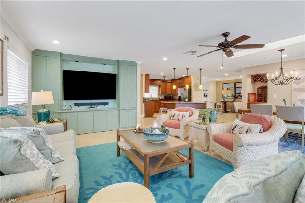 9879 El Greco Cir, Bonita Springs, FL 34135-17
