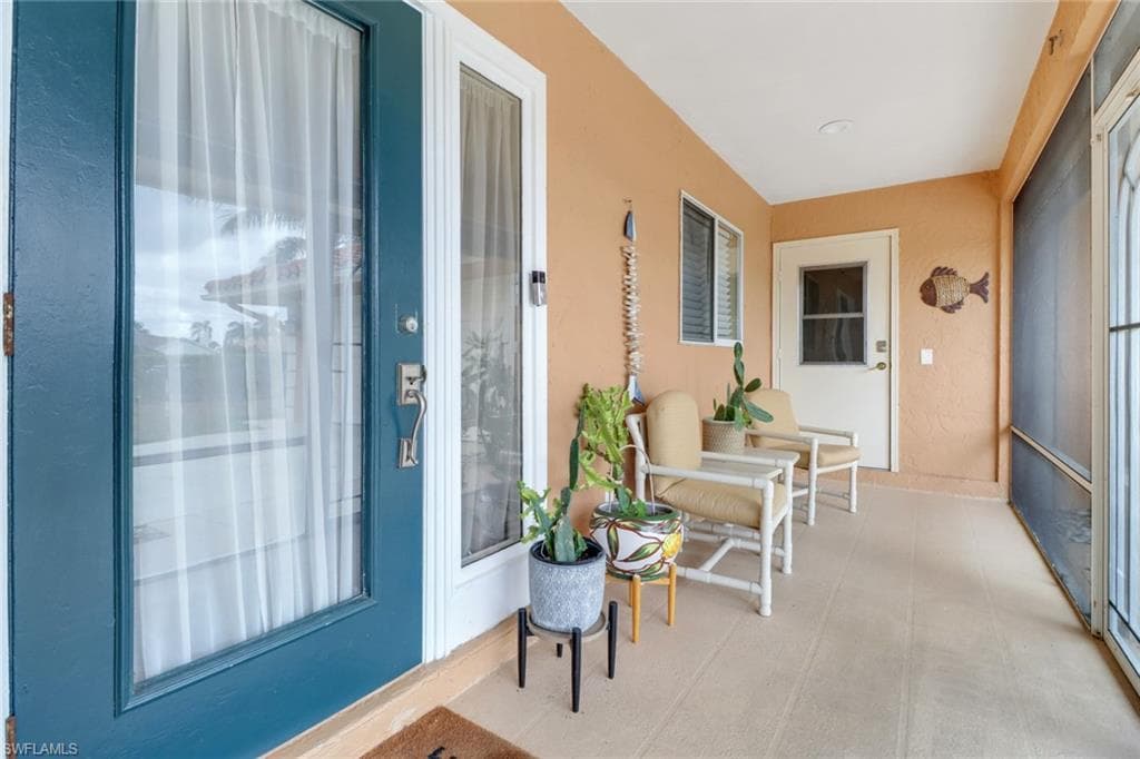 9879 El Greco Cir, Bonita Springs, FL 34135-6