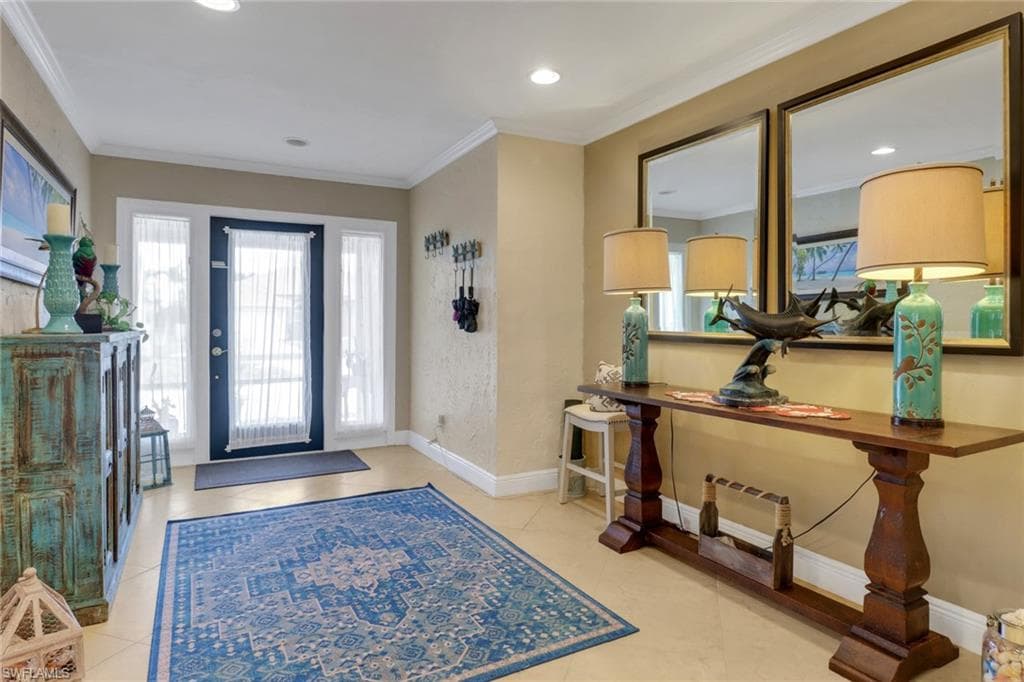 9879 El Greco Cir, Bonita Springs, FL 34135-7