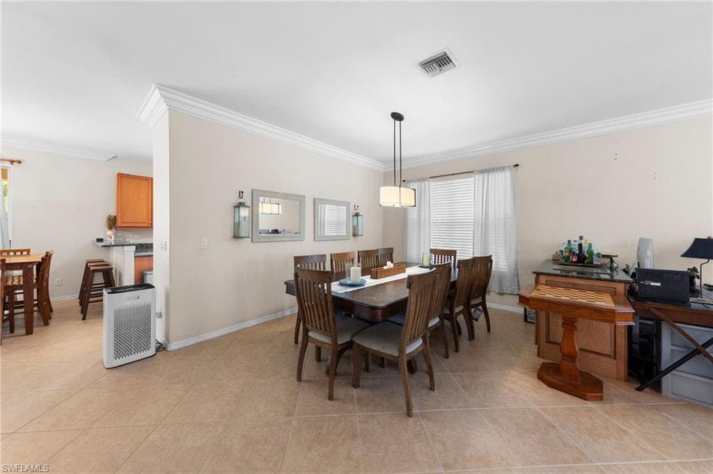 8364 Laurel Lakes Blvd, Naples, FL 34119-6