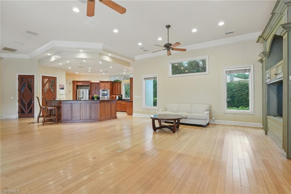12291 Colliers Reserve Dr, Naples, FL 34110-14