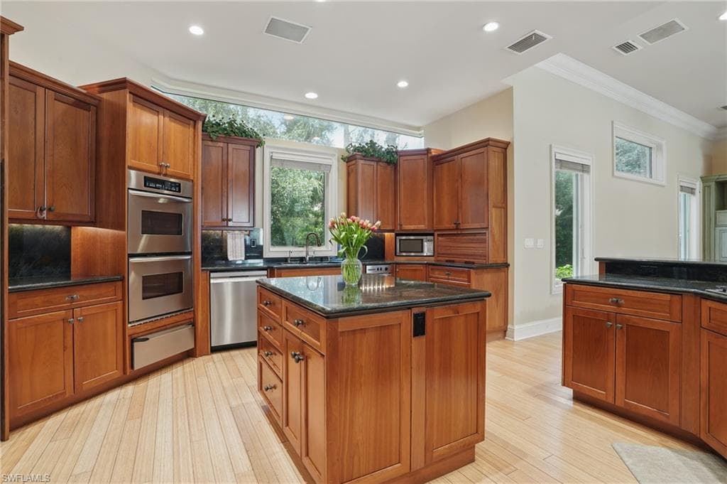 12291 Colliers Reserve Dr, Naples, FL 34110-20