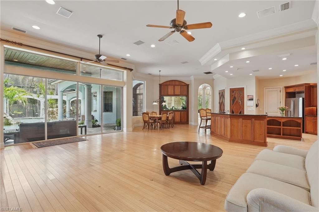 12291 Colliers Reserve Dr, Naples, FL 34110-8