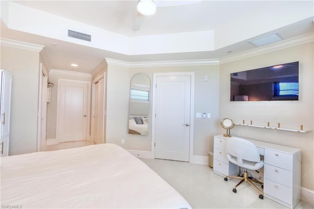 9115 Strada Pl 5317, Naples, FL 34108-11