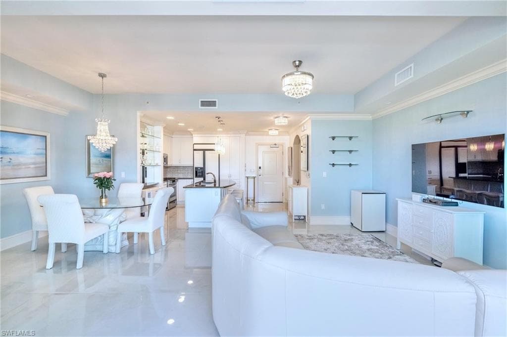 9115 Strada Pl 5317, Naples, FL 34108-3