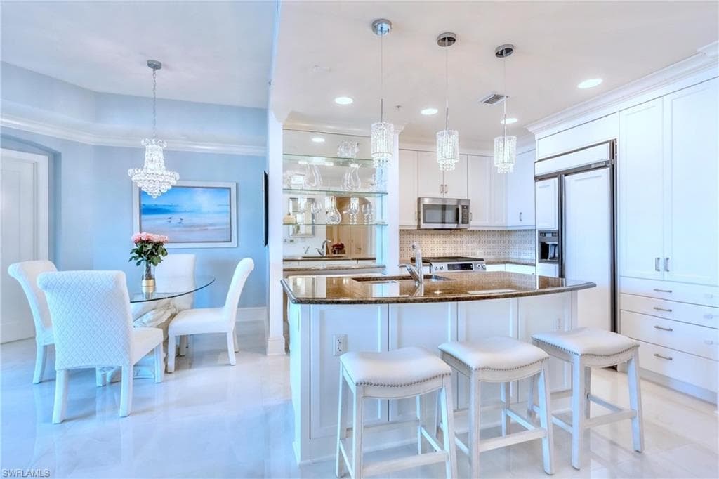 9115 Strada Pl 5317, Naples, FL 34108-5