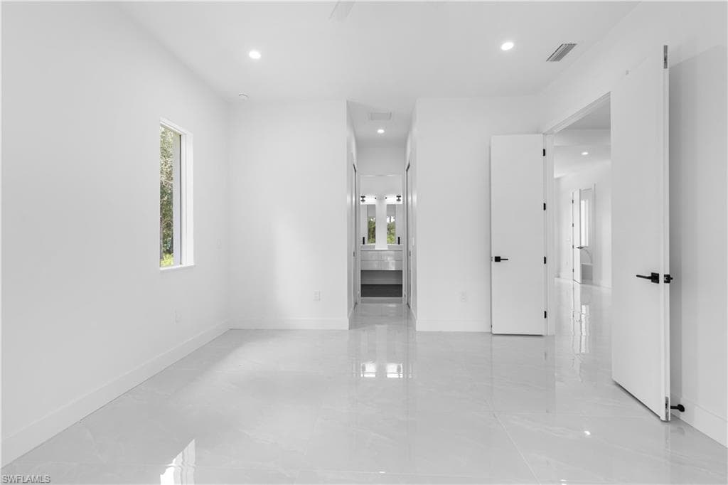 3762 32nd Ave SE, Naples, FL 34117-14