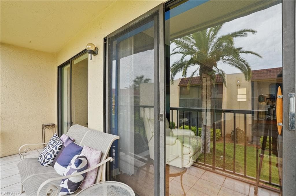 12471 Mcgregor Blvd 26, Fort Myers, FL 33919-15
