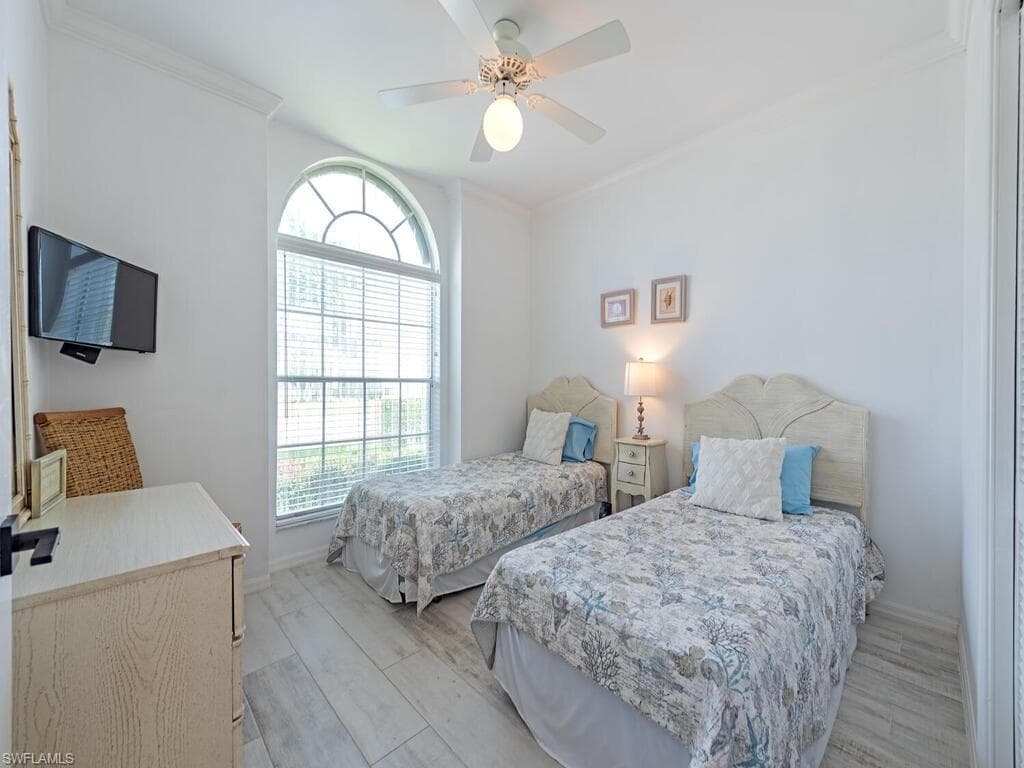 5144 Lochwood Ct, Naples, FL 34112-17