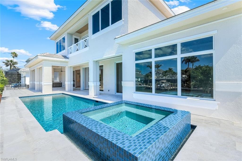 954 Sundrop Ct, Marco Island, FL 34145-40