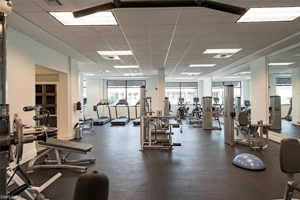 1030 3rd Ave S 406, Naples, FL 34102-16