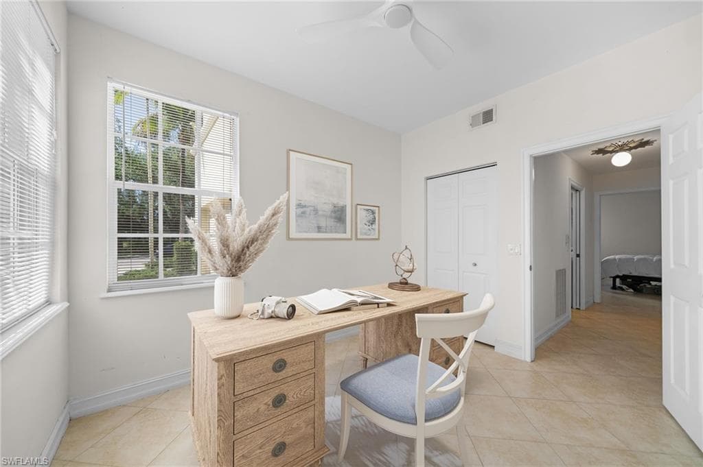 1630 Tarpon Bay Dr S 102, Naples, FL 34119-36