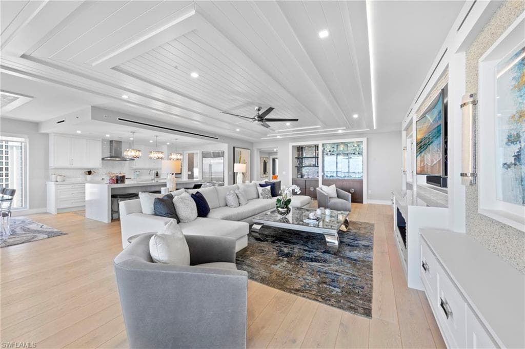 13915 Old Coast Rd 1706, Naples, FL 34110-7