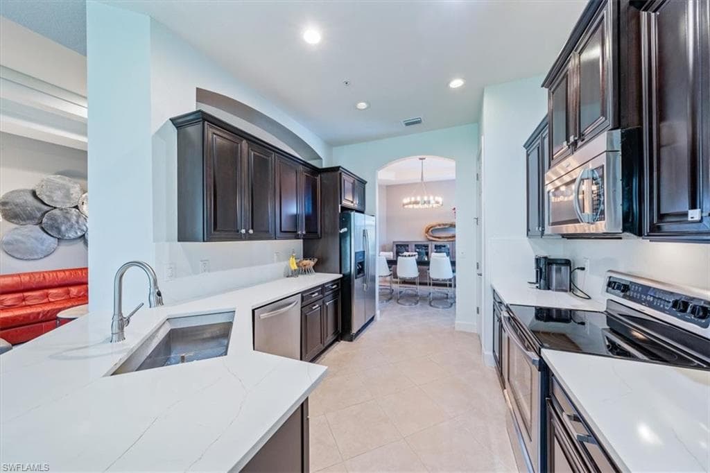 9528 Ironstone Ter 201, Naples, FL 34120-9