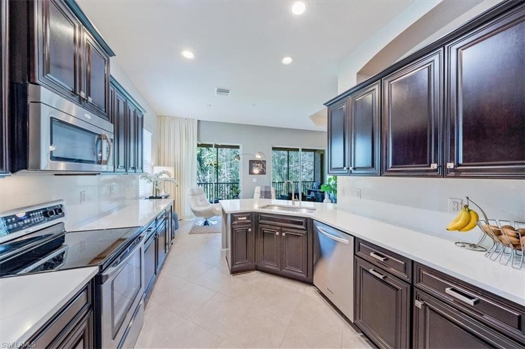 9528 Ironstone Ter 201, Naples, FL 34120-10