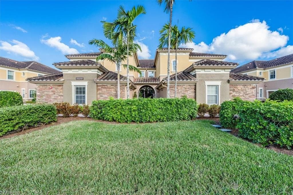 9528 Ironstone Ter 201, Naples, FL 34120-1