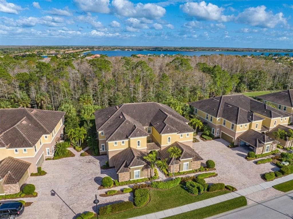 9528 Ironstone Ter 201, Naples, FL 34120-27