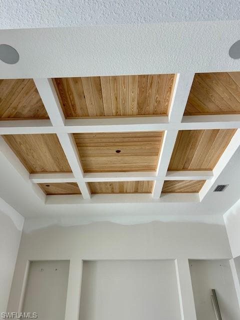 9590 Caymas Way, Naples, FL 34114-2