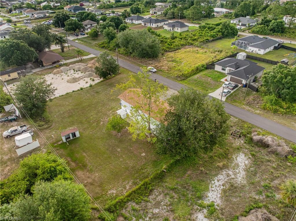 3303 6th St SW, Lehigh Acres, FL 33976-45