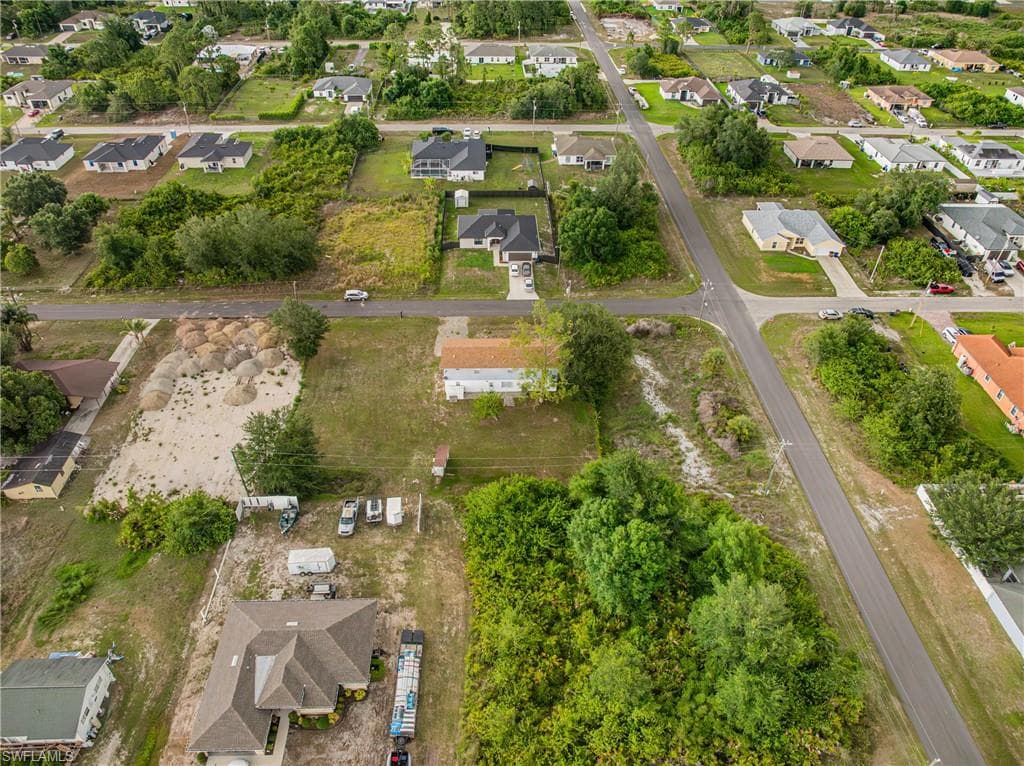 3303 6th St SW, Lehigh Acres, FL 33976-46