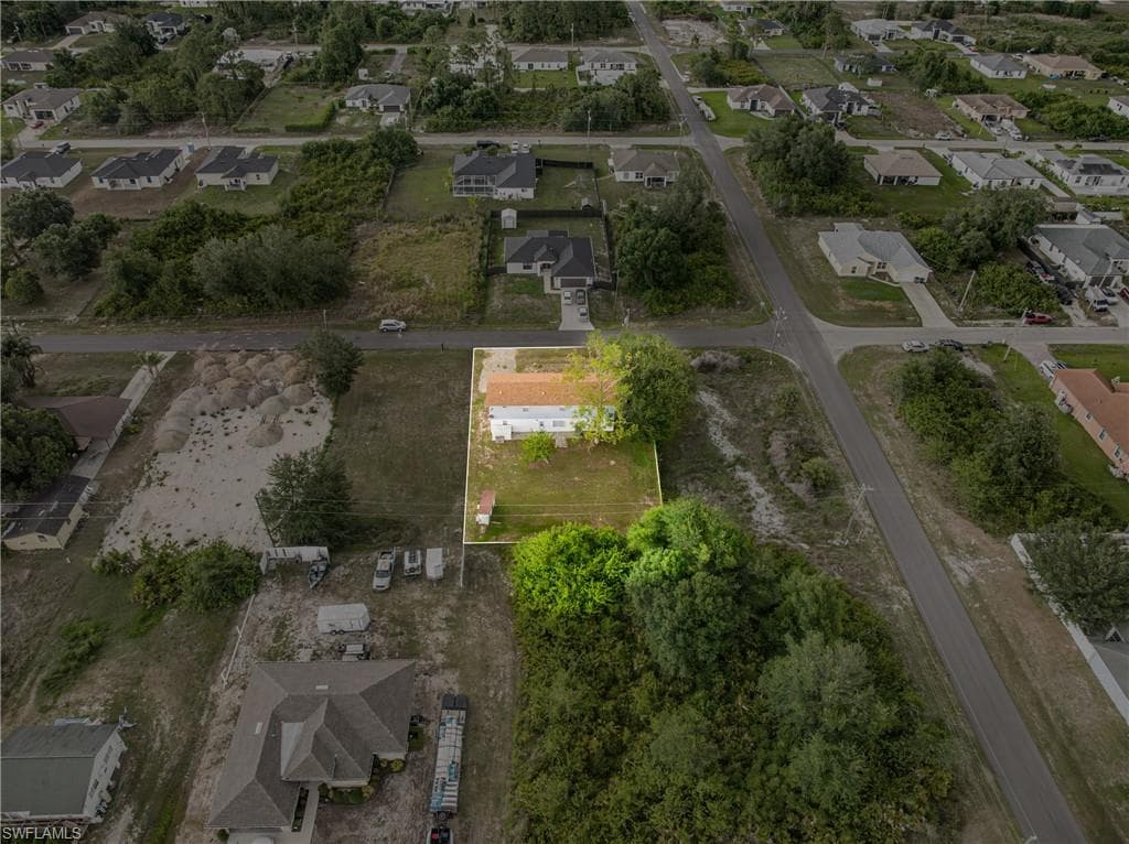 3303 6th St SW, Lehigh Acres, FL 33976-47
