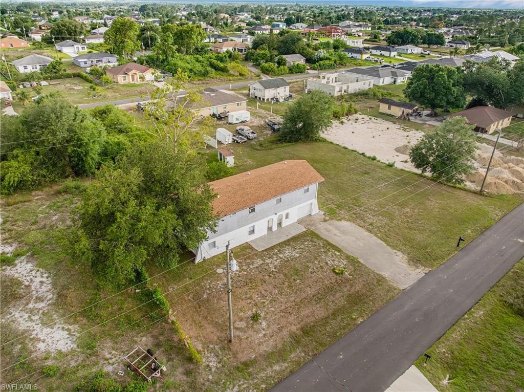 3303 6th St SW, Lehigh Acres, FL 33976-4