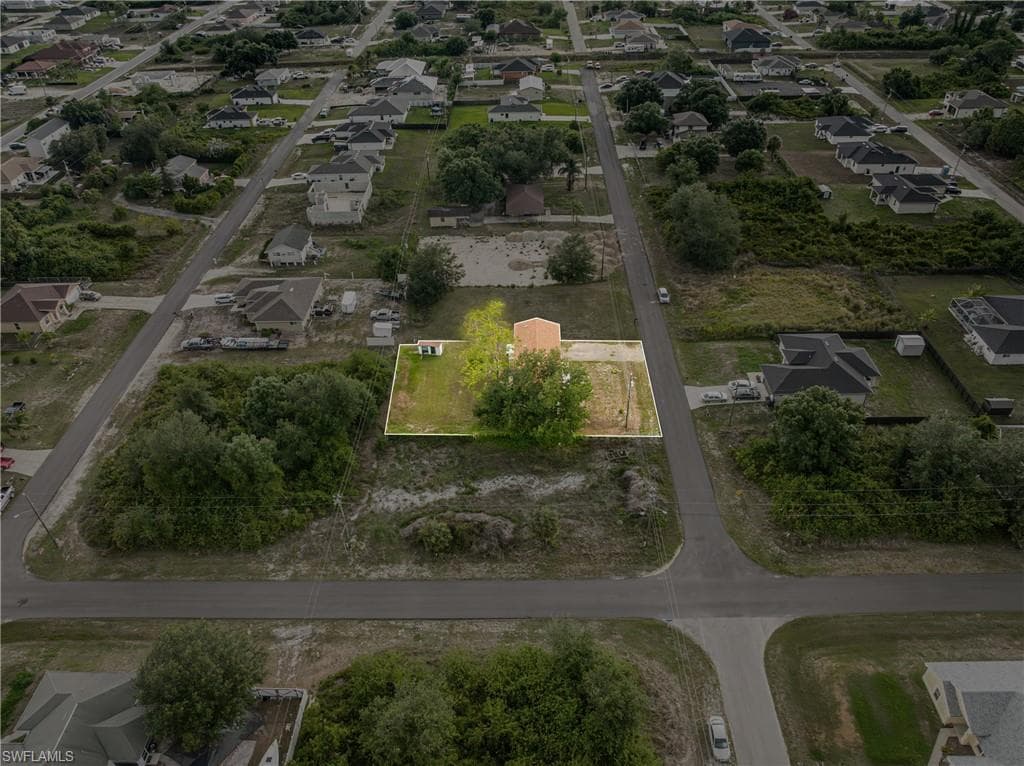 3303 6th St SW, Lehigh Acres, FL 33976-49