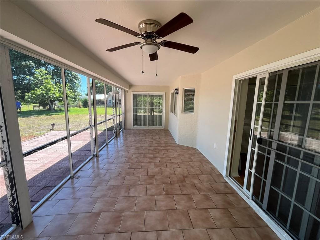 1706 Forest Lakes Blvd, Naples, FL 34105-15