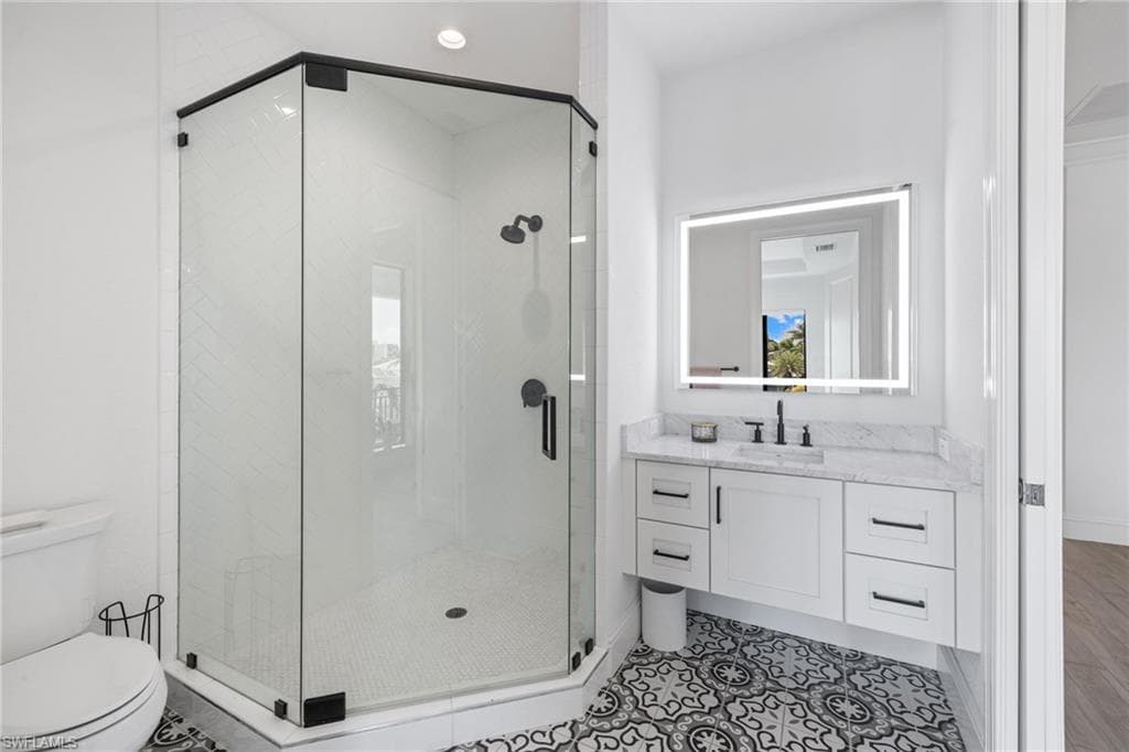 279 Heron Ave, Naples, FL 34108-26