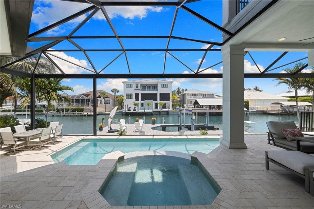279 Heron Ave, Naples, FL 34108-33