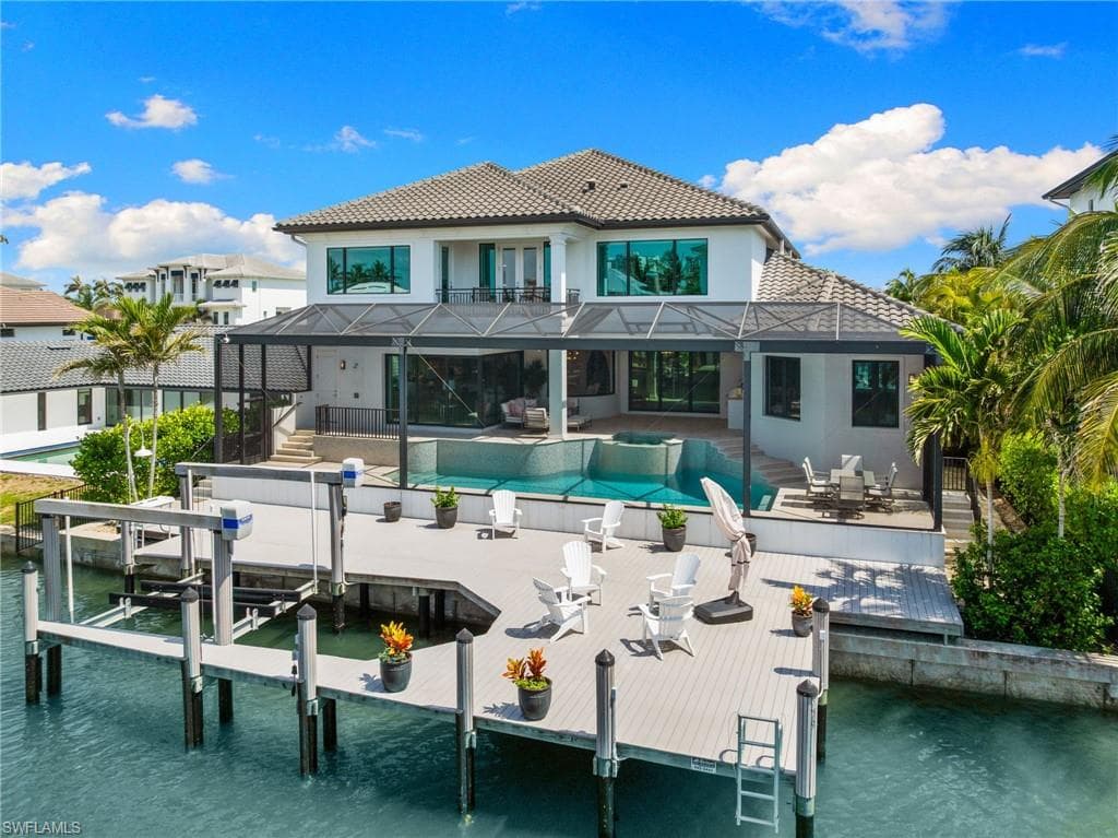 279 Heron Ave, Naples, FL 34108-41