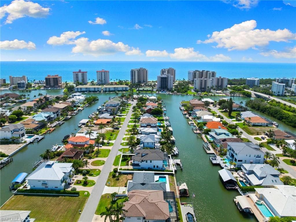 279 Heron Ave, Naples, FL 34108-47