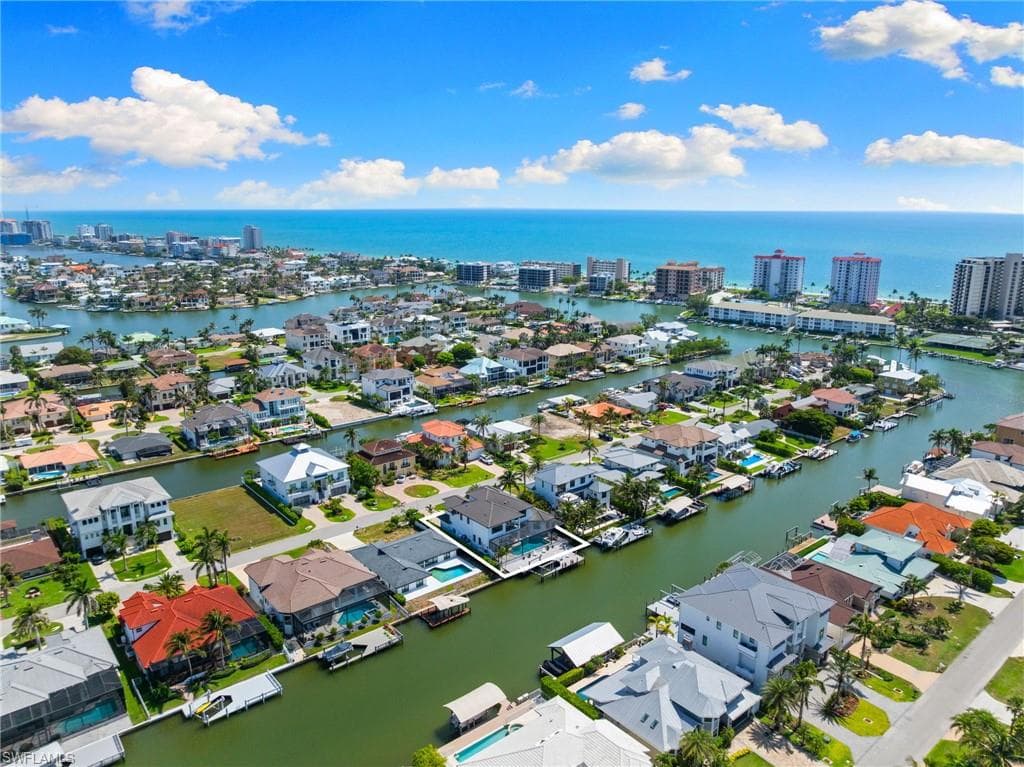 279 Heron Ave, Naples, FL 34108-48