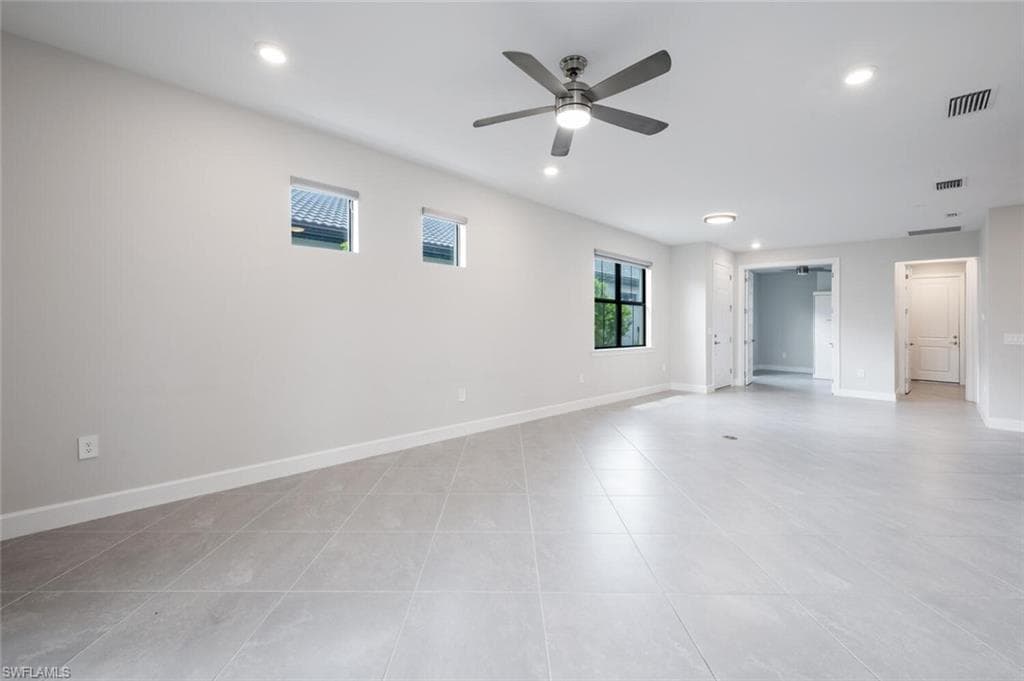16661 Rolling Rock Blvd, Alva, FL 33920-5