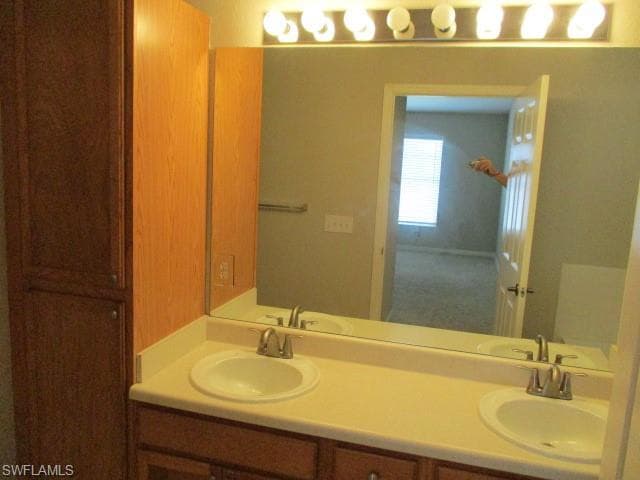 7915 Preserve Cir 236, Naples, FL 34119-6