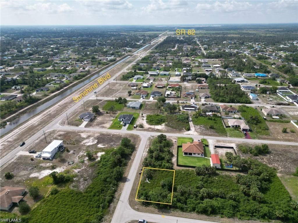 3109 33rd St SW, Lehigh Acres, FL 33976-2