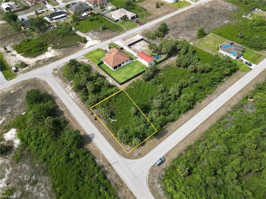 3109 33rd St SW, Lehigh Acres, FL 33976-4