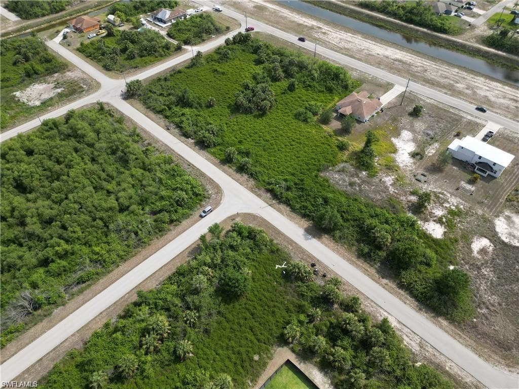 3109 33rd St SW, Lehigh Acres, FL 33976-5