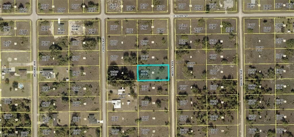 1617 Wells Ave, Lehigh Acres, FL 33972-5