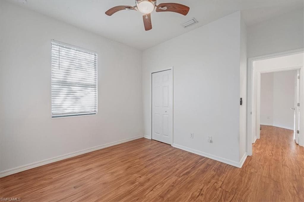 9052 Glenforest Dr, Naples, FL 34120-13