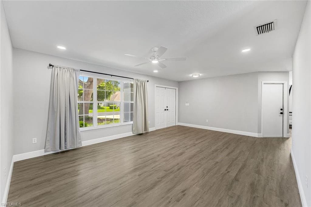 10268 Boca Cir, Naples, FL 34109-10