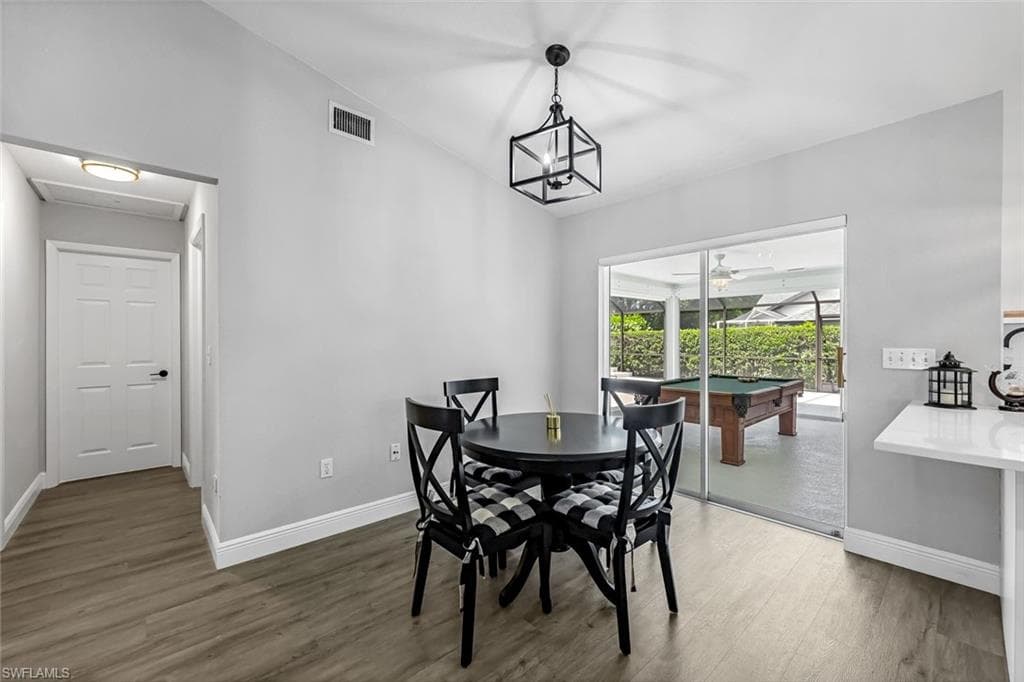 10268 Boca Cir, Naples, FL 34109-16
