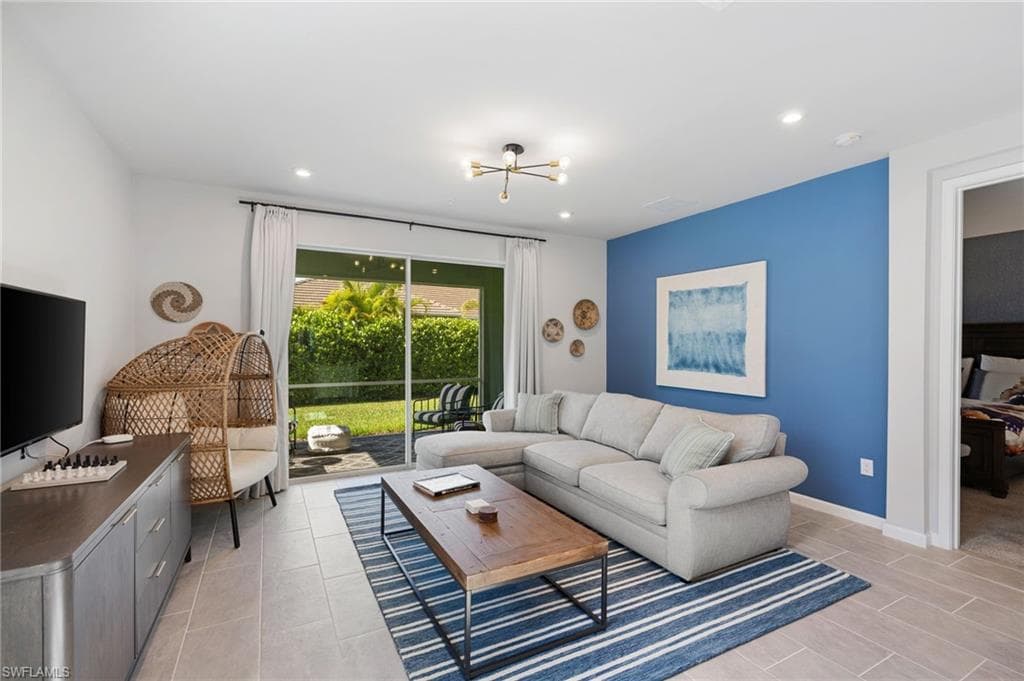 4665 Arboretum Cir 101, Naples, FL 34112-14
