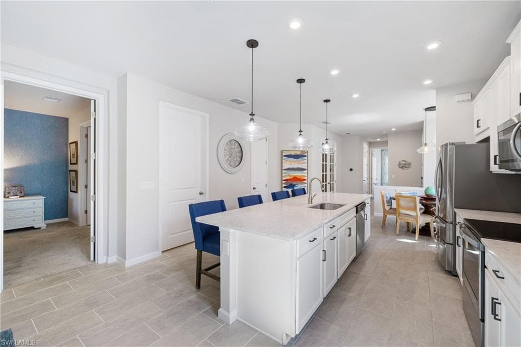 4665 Arboretum Cir 101, Naples, FL 34112-16
