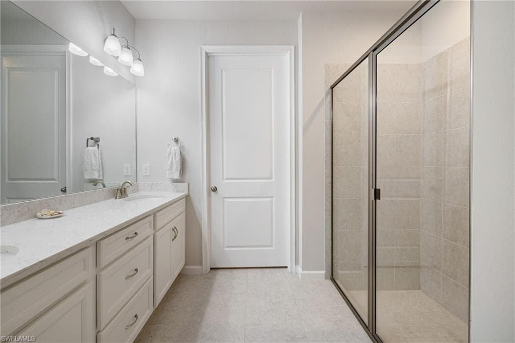 4665 Arboretum Cir 101, Naples, FL 34112-18