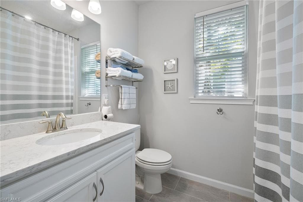4665 Arboretum Cir 101, Naples, FL 34112-21
